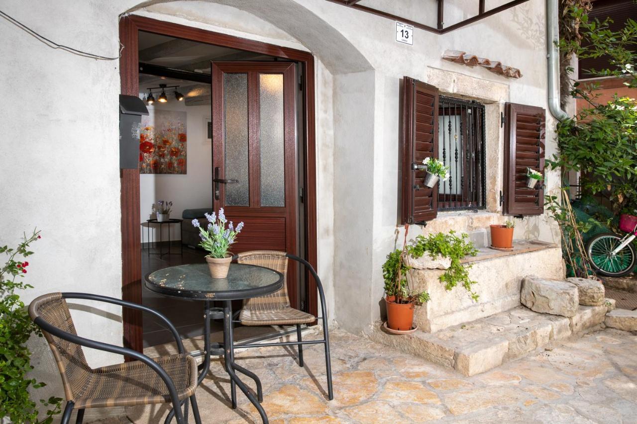 Old Rubinum Apartment Rovinj Exterior photo